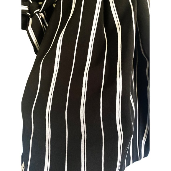 Banana Republic Factory Women's Black White Striped Romper V Neck Faux Wrap Belt - Picture 9 of 9